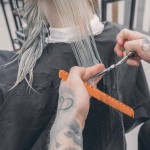 Segbeauty Salon Hair-cutting Cape 43.3 inch Long Lightweight Nylon Cloak Hairdressing Gown